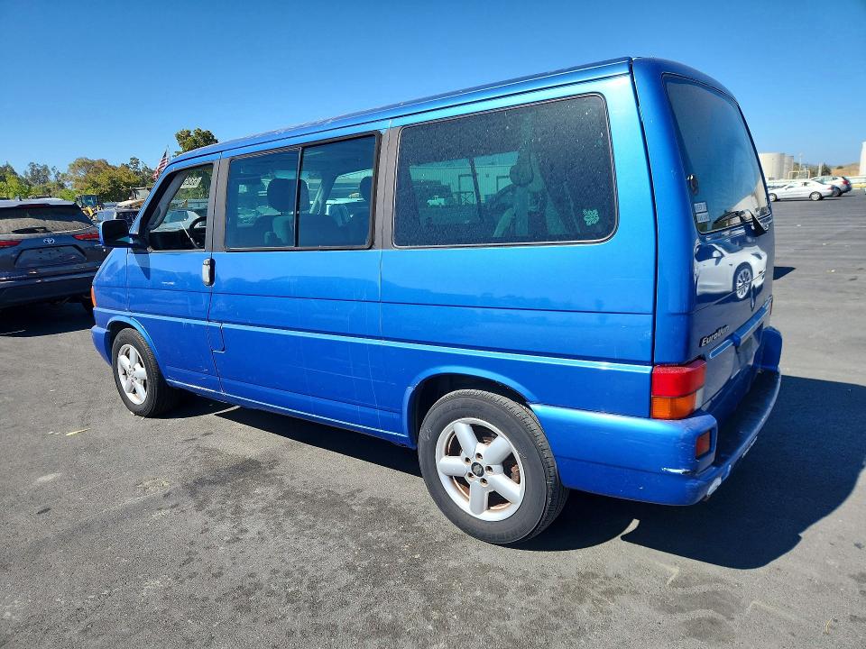 2001 Volkswagen Eurovan VIN WV2MB47011H137087 COPART salvage auction — STRIPPED, DV, sold $575 on 2026-08-05 (photo 2)