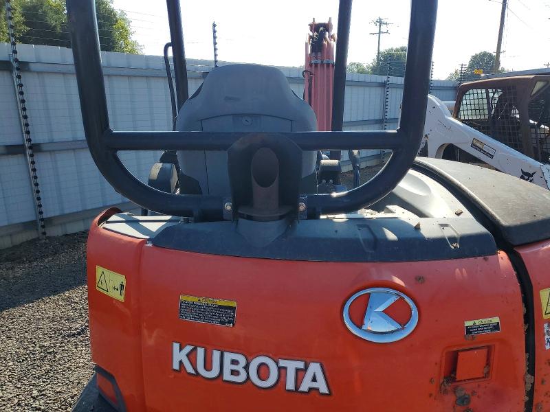 2015 Kubota Constructi VIN JKUK0404V01H23085 COPART salvage auction — WATER/FLOOD, BS, sold $15,200 on 2026-08-28 (photo 6)