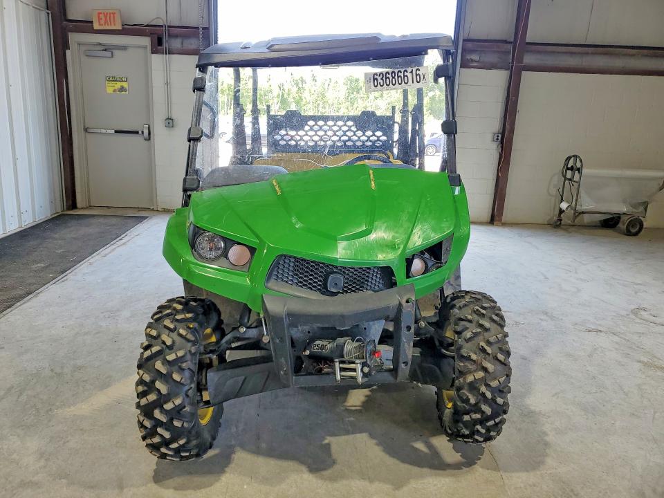 2019 John Xuv 590i VIN 1M0590MBHKM020729 COPART salvage auction — FRONT END, NY - BILL OF SALE, sold $1,800 on 2026-08-27 (photo 5)