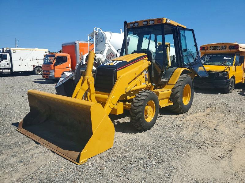 2002 Cat Constructi VIN CAT0420DAFDP09134 COPART salvage auction — MINOR DENT/SCRATCHES, BS, sold $16,300 on 2026-08-28 (photo 2)