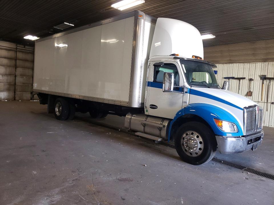 2023 Kenworth All other VIN 2NK4HM7X2PM252879 COPART salvage auction — SIDE, ST, sold $8,300 on 2026-08-26 (photo 4)