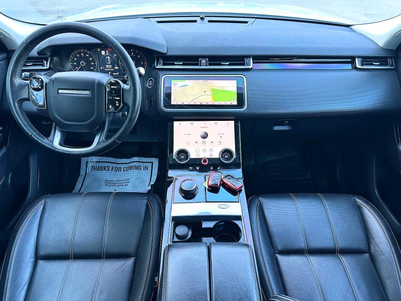 2018 Land rover Range rover velar VIN SALYB2RN3JA764534 COPART salvage auction — MINOR DENT/SCRATCHES, CT, sold $11,900 on 2026-08-19 (photo 9)