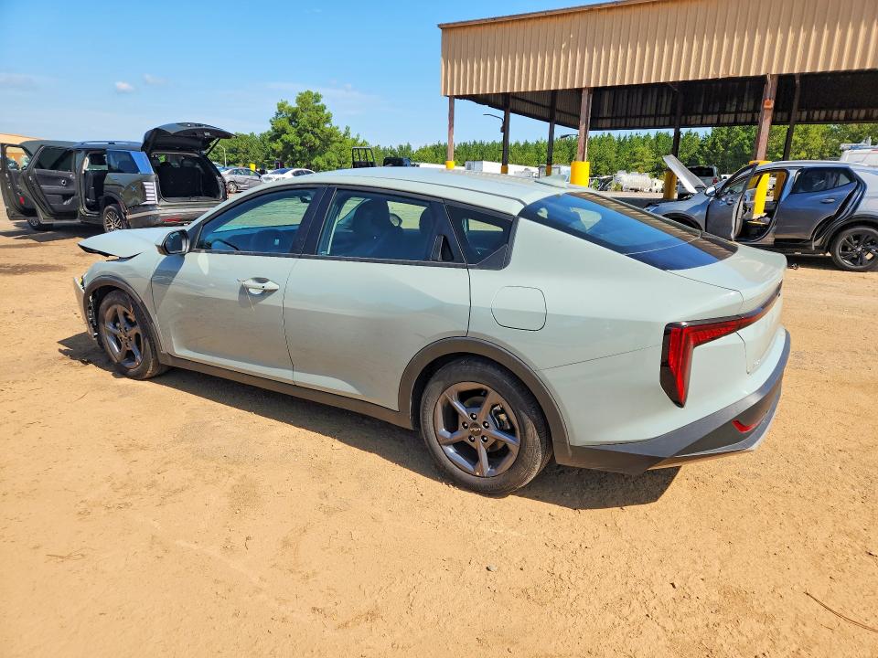 2026 Kia All other VIN 3KPFT4DEXTE251845 COPART salvage auction — FRONT END, VA - CERTIFICATE OF TITLE, sold $10,300 on 2026-08-19 (photo 2)