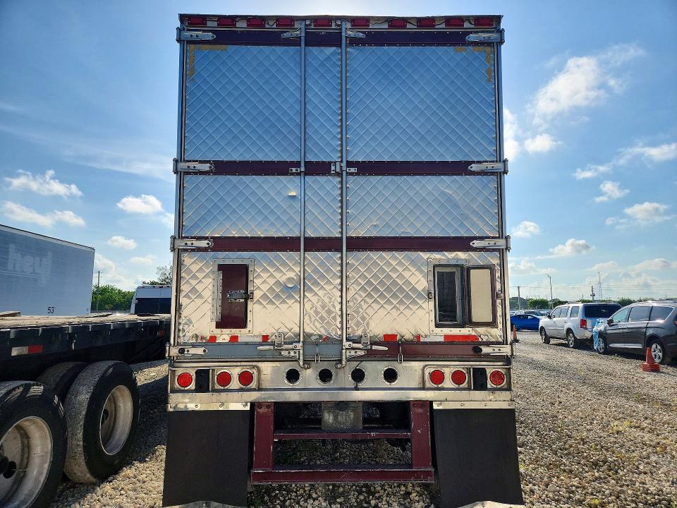 2004 Utility Dry van VIN 1UYVS24814M158018 COPART salvage auction — MINOR DENT/SCRATCHES, ME - CERTIFICATE OF TITLE, sold $375 on 2026-09-16 (photo 6)