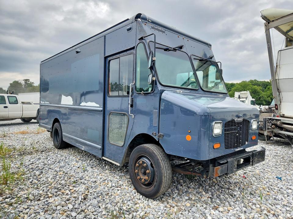 2021 Freightliner Chassis VIN 4UZAC2EA1MCML0872 COPART salvage auction — ROOF, PA - CERT OF TITLE, sold $125 on 2026-09-01 (photo 4)