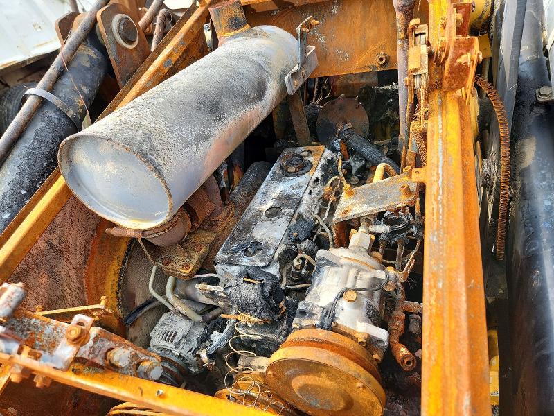 2003 Caterpillar 420d VIN CAT0420DKBLN07114 COPART salvage auction — BURN, IL - BILL OF SALE, sold $150 on 2026-08-12 (photo 7)
