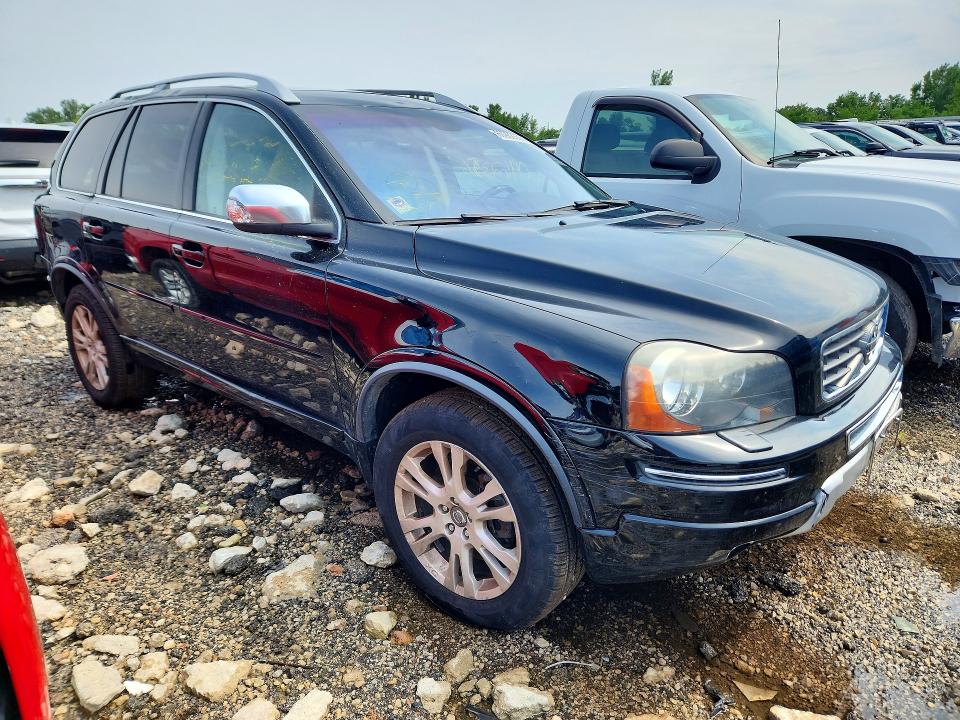 2013 Volvo Xc90 VIN YV4952CZ8D1664638 COPART salvage auction — REAR END, IL - SALVAGE CERTIFICATE, sold $600 on 2026-08-20 (photo 4)
