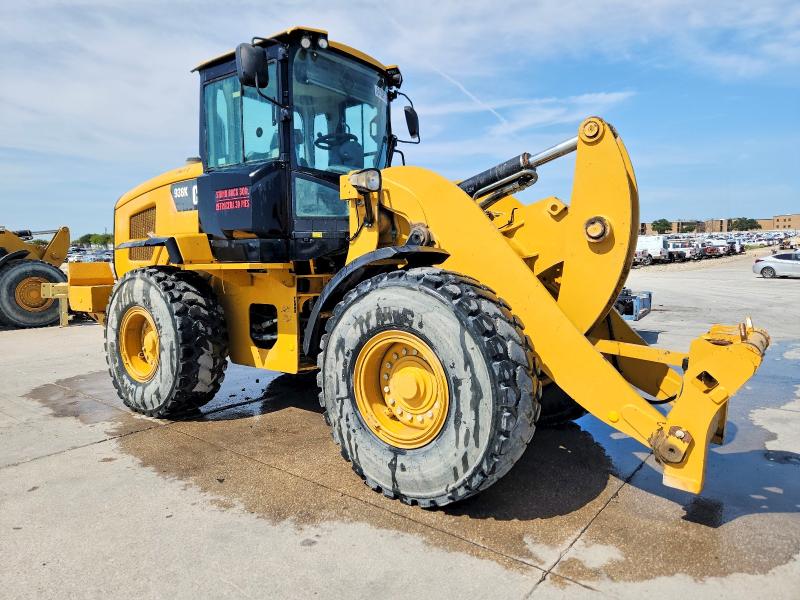 2012 Cat Constructi VIN CAT0938KCSWL01142 COPART salvage auction — MECHANICAL, BS, sold $23,400 on 2026-08-20 (photo 1)
