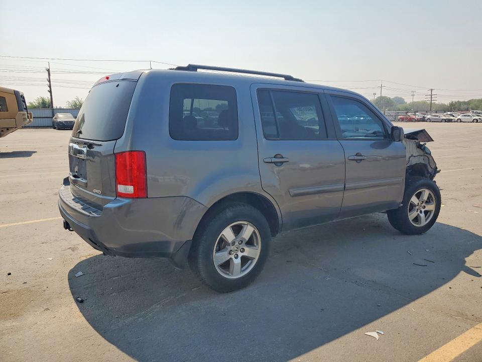 2011 Honda Pilot VIN 5FNYF4H59BB063076 COPART salvage auction — FRONT END, CT, sold $1,200 on 2026-08-27 (photo 3)