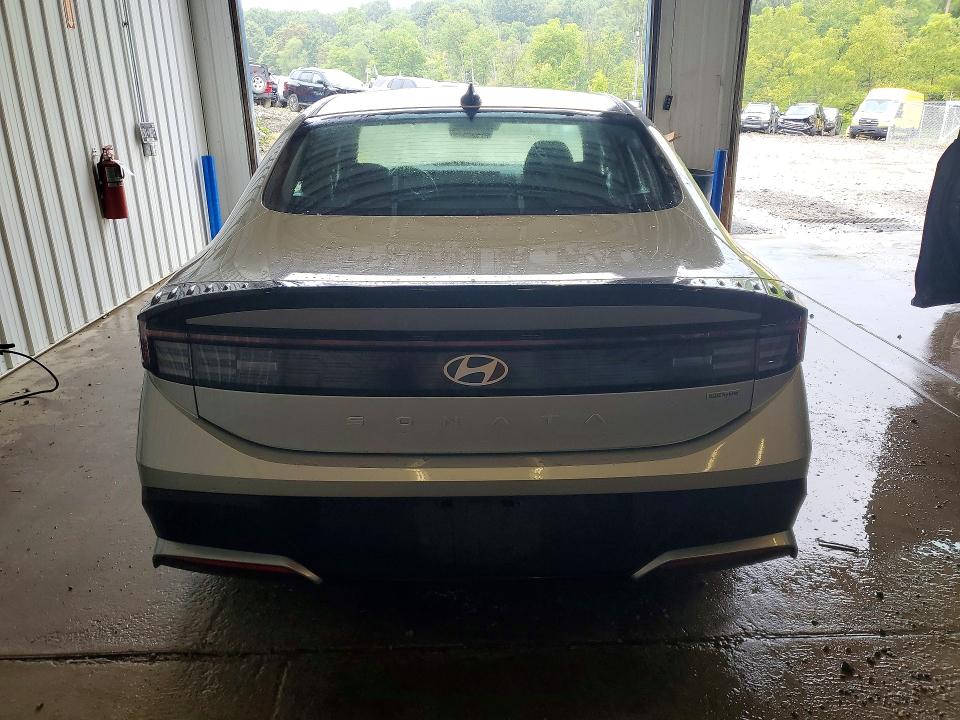 2026 Hyundai Sonata VIN KMHL24JJ5TA141663 COPART salvage auction — FRONT END, TN - CERTIFICATE OF TITLE, sold $10,300 on 2026-08-19 (photo 6)