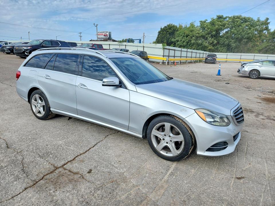 2014 Mercedes-benz E-class VIN WDDHH8JB7EA840472 COPART salvage auction — MECHANICAL, OK - CERTIFICATE OF TITLE (P), sold $1,050 on 2026-08-25 (photo 4)