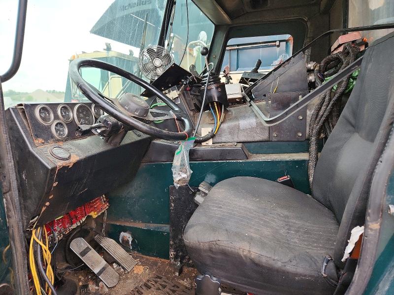 2007 Mack Le613 VIN 1M2AC08CX7M014450 COPART salvage auction — STRIPPED, FL - CERTIFICATE OF DESTRUCTION, sold $450 on 2026-09-22 (photo 7)