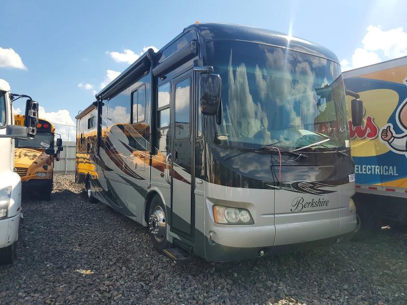 2014 Freightliner All other VIN 4UZAB2DT6DCFH0128 COPART salvage auction — MINOR DENT/SCRATCHES, IN - CERTIFICATE OF TITLE, sold $35,000 on 2026-08-25 (photo 1)