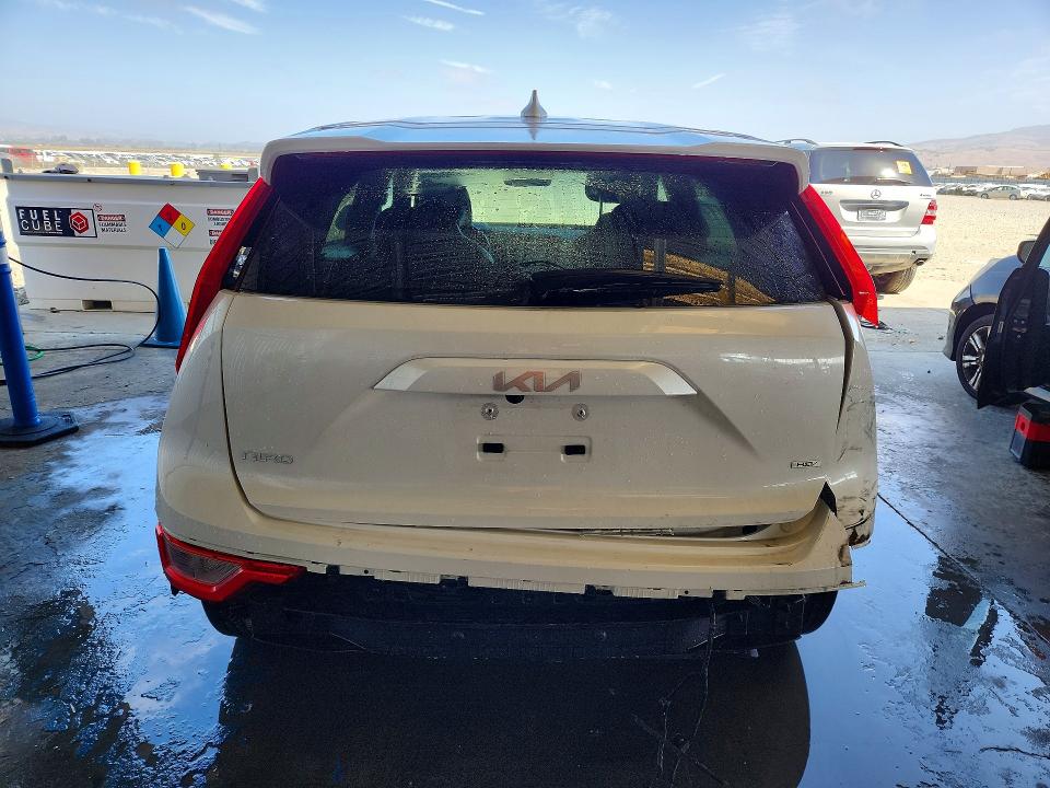 2026 Kia Niro VIN KNDCP3LE6T5331013 COPART salvage auction — REAR END, CA - CERTIFICATE OF TITLE, sold $8,700 on 2026-08-19 (photo 6)