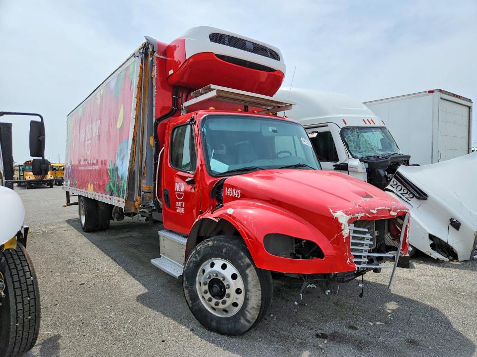 2024 Freightliner M2 VIN 1FVACWFC2RHVA7108 COPART salvage auction — FRONT END, IL - SALVAGE CERTIFICATE, sold $18,900 on 2026-10-08 (photo 4)
