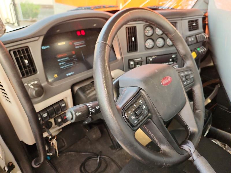 2026 Peterbilt All other VIN 1XPBDP9X4TD798911 COPART salvage auction — SIDE, ST, sold $31,000 on 2026-09-03 (photo 8)