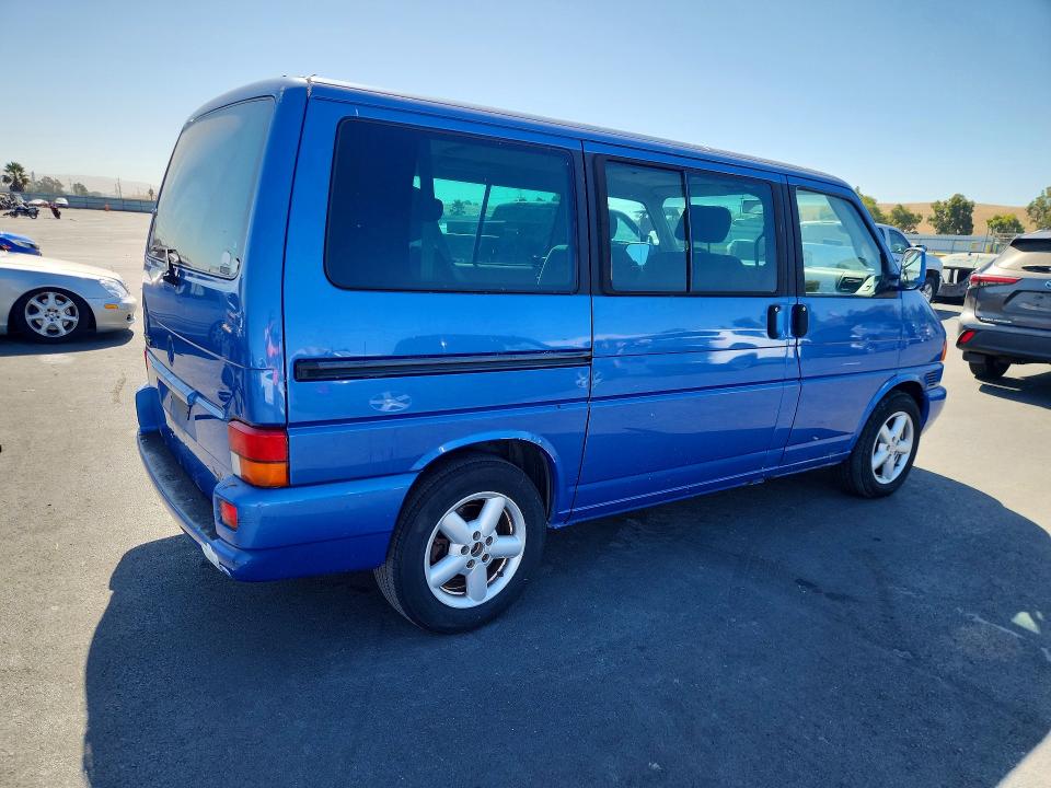 2001 Volkswagen Eurovan VIN WV2MB47011H137087 COPART salvage auction — STRIPPED, DV, sold $575 on 2026-08-05 (photo 3)
