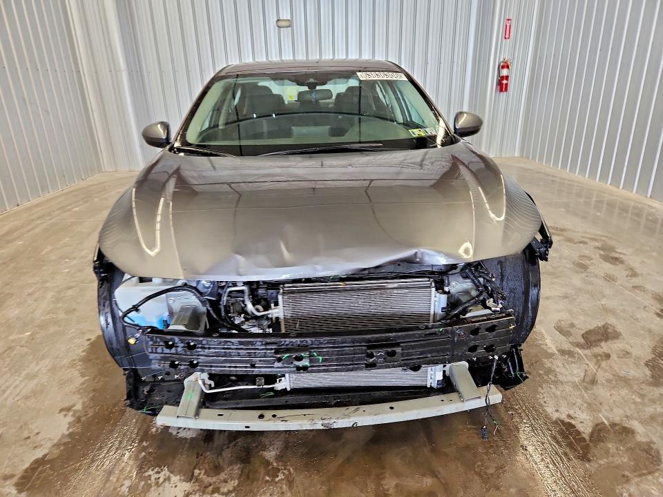 2025 Nissan Sentra VIN 3N1AB8CV8SY380625 COPART salvage auction — FRONT END, PA - DEALER ONLY CLEAN TITLE, sold $9,900 on 2026-08-19 (photo 5)