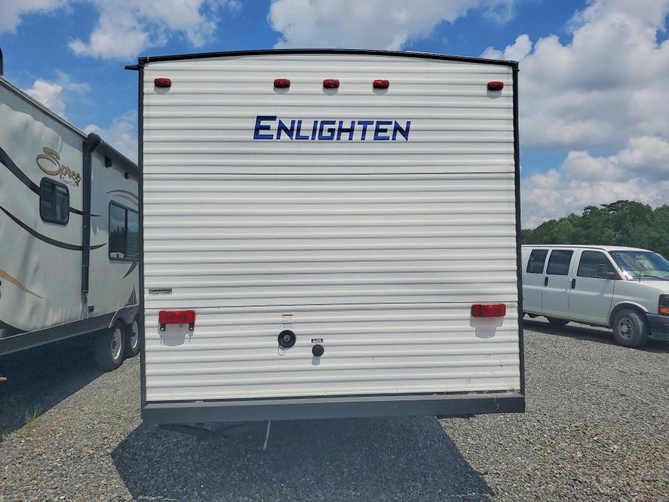 2025 Gulf stream Enlighten VIN 1NL1G3027S1174240 COPART salvage auction — SIDE, CZ, sold $425 on 2026-09-17 (photo 6)