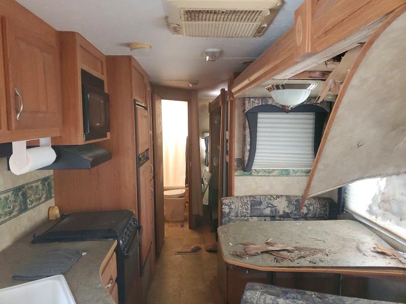 2007 Jayco All models VIN 1UJBJ02R371EJ0476 COPART salvage auction — ROOF, ST, sold $70 on 2026-09-03 (photo 6)