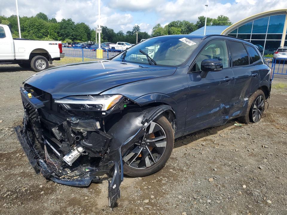2026 Volvo Xc60 VIN YV4M12RC3T1480909 COPART salvage auction — ALL OVER, MA - CERTIFICATE OF TITLE, sold $14,200 on 2026-08-19 (photo 1)