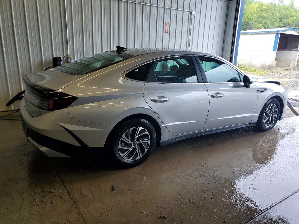 2026 Hyundai Sonata VIN KMHL24JJ5TA141663 COPART salvage auction — FRONT END, TN - CERTIFICATE OF TITLE, sold $10,300 on 2026-08-19 (photo 3)