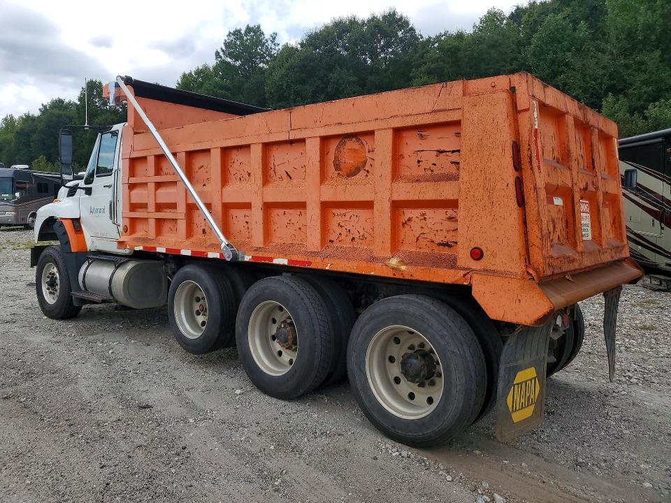2013 International 7000-series VIN 1HTGSSHT6DJ173933 COPART salvage auction — MINOR DENT/SCRATCHES, NC - SALVAGE CERT-REBUILT, sold $10,100 on 2026-09-01 (photo 2)