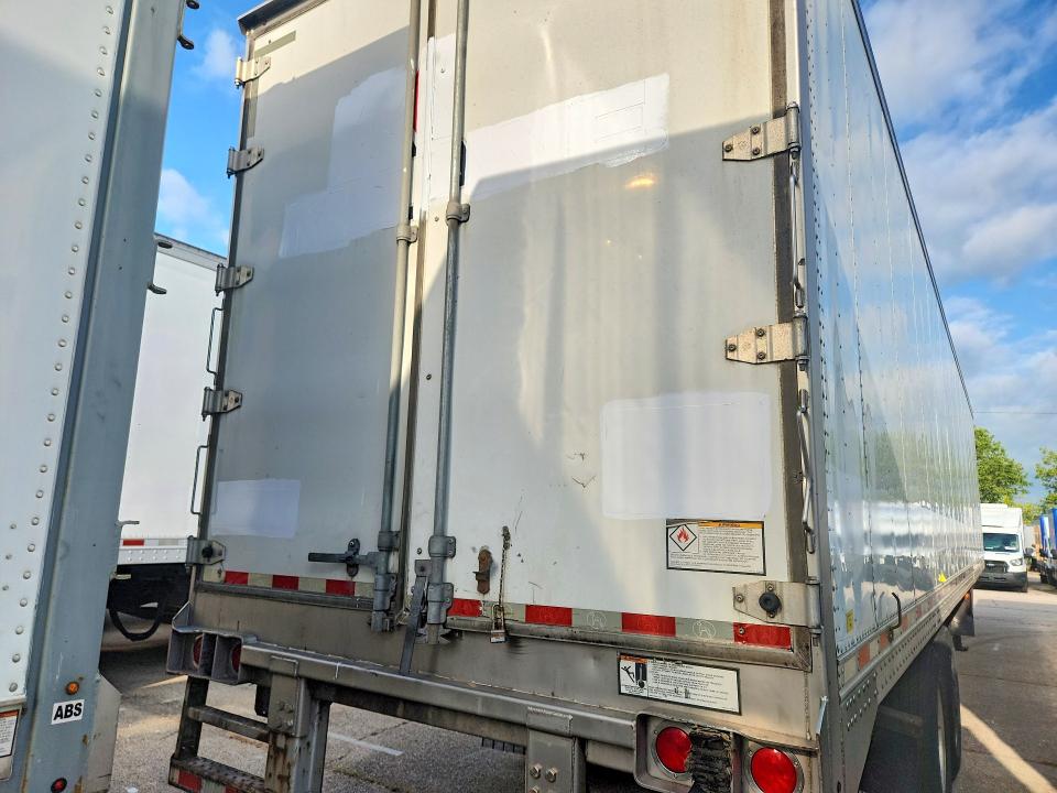2015 Great dane trailers Reefer VIN 1GRAA9623FE701972 COPART salvage auction — MINOR DENT/SCRATCHES, CT, sold $1,600 on 2026-10-20 (photo 6)