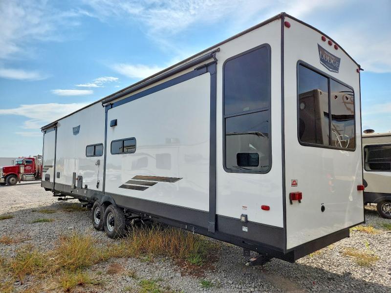 2024 Foresriver All models VIN 4X4TWDS2XRM062894 COPART salvage auction — Burn Interior, SC, sold $550 on 2026-09-04 (photo 3)