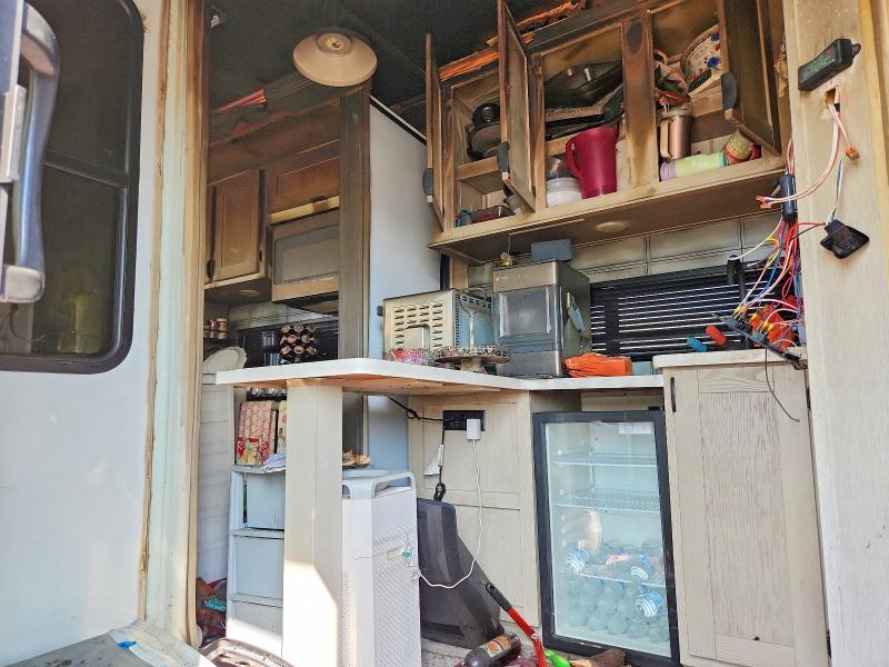 2024 Foresriver All models VIN 4X4TWDS2XRM062894 COPART salvage auction — Burn Interior, SC, sold $550 on 2026-09-04 (photo 6)