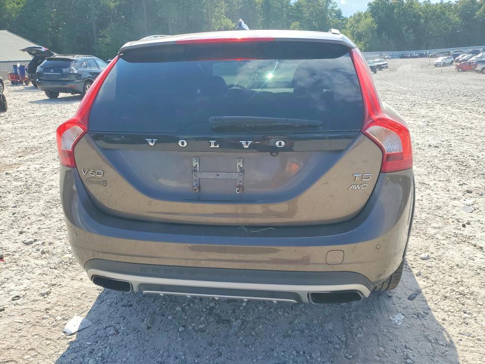 2016 Volvo V60 VIN YV4612HK5G1010095 COPART salvage auction — MECHANICAL, Ma - Certificate Of Title, sold $1,600 on 2026-08-19 (photo 6)