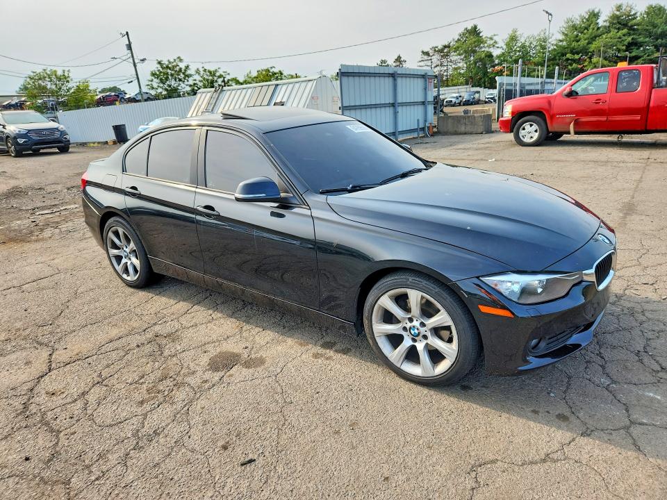 2015 BMW 3 series VIN WBA3B5C55FF961627 COPART salvage auction — MECHANICAL, CT - CERTIFICATE OF TITLE, sold $475 on 2026-08-21 (photo 4)