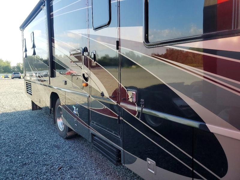 2004 Winn All other VIN 5B4MP67G643381690 COPART salvage auction — ROOF, SQ, sold $11,300 on 2026-09-03 (photo 9)