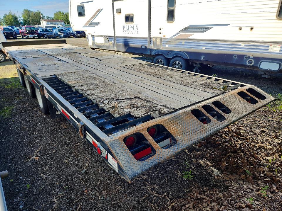 2023 Interstate Trailer VIN 1JKTDL504PM019670 COPART salvage auction — NORMAL WEAR, CT, sold $25,750 on 2026-09-08 (photo 2)