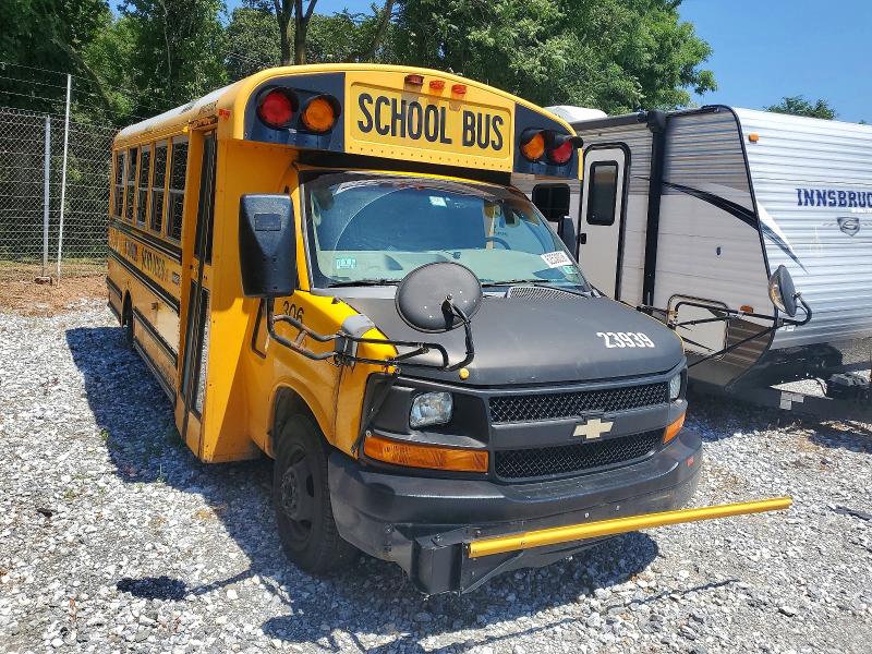 2012 Thomas Express g4 VIN 1GB6G5BG3C1189162 COPART salvage auction — NORMAL WEAR, PA - CERT OF TITLE, sold $2,500 on 2026-09-17 (photo 1)