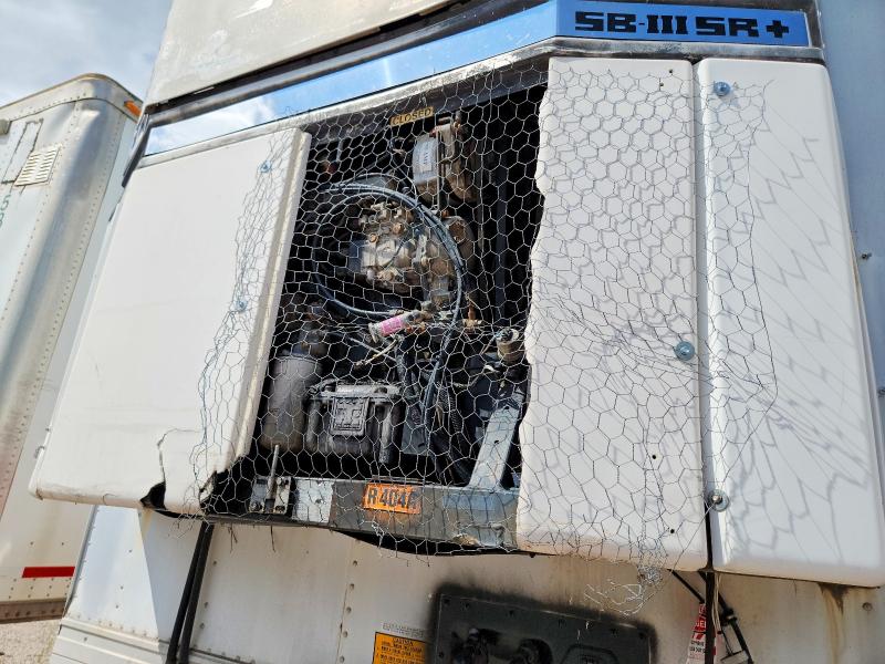 2000 Utility tr VIN 1UYVS2530YM892402 COPART salvage auction — FRONT END, CT, sold $950 on 2026-08-11 (photo 9)