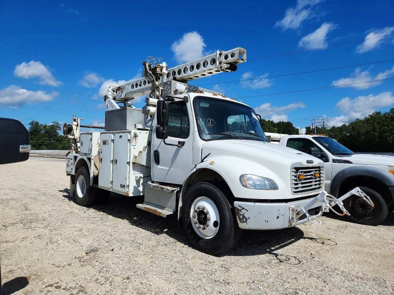 2014 Freightliner All other VIN 1FVACXDT7EHFM5119 COPART salvage auction — MINOR DENT/SCRATCHES, CT, sold $6,700 on 2026-08-18 (photo 1)