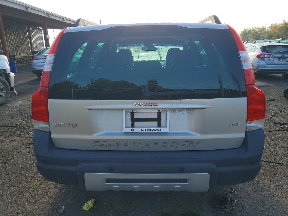 2007 Volvo Xc70 VIN YV4SZ592271276889 COPART salvage auction — MECHANICAL, CO - DIS/DLR/EXP ONLY CLEAN TITLE, sold $250 on 2026-08-20 (photo 6)