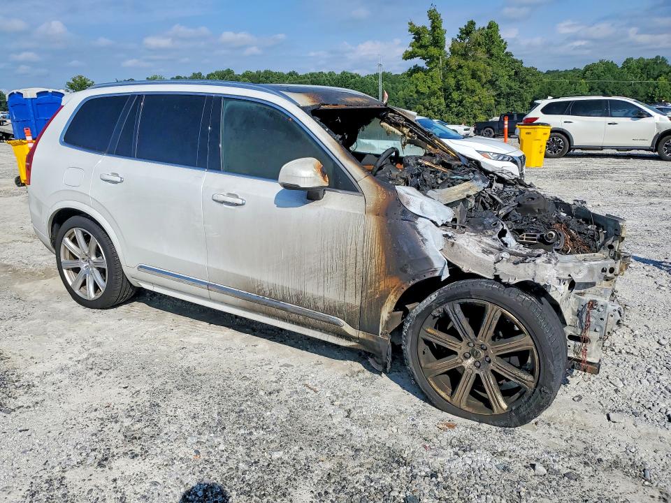 2017 Volvo Xc90 VIN YV4A22PL0H1163552 COPART salvage auction — BURN, Ga - Bill Of Sale - Parts Only, sold $350 on 2026-08-19 (photo 4)
