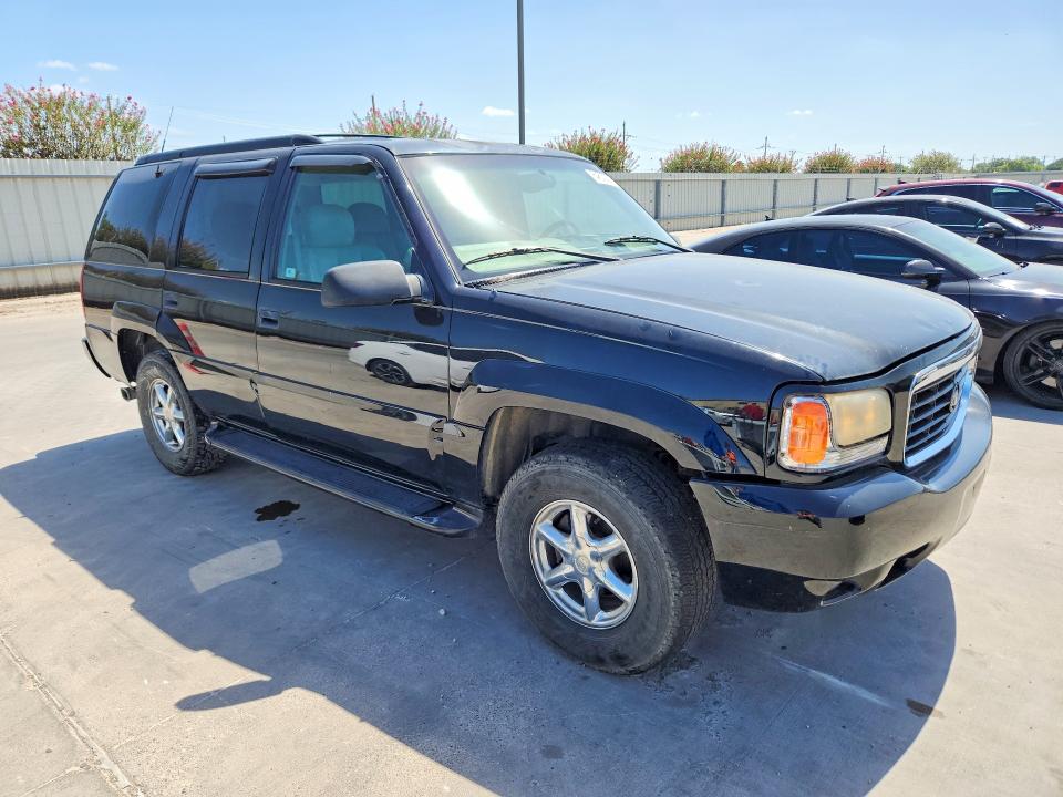 2000 Cadillac Escalade VIN 1GYEK63R8YR212336 COPART salvage auction — HAIL, TX - CERTIFICATE OF TITLE, sold $900 on 2026-08-22 (photo 4)