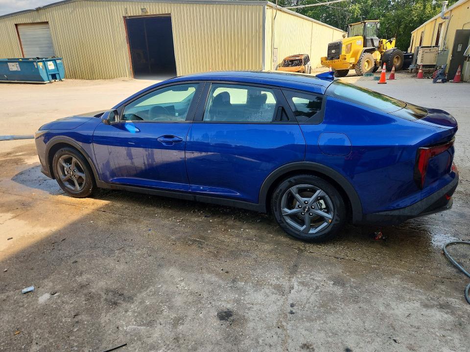 2026 Kia All other VIN 3KPFT4DE8TE310813 COPART salvage auction — FRONT END, NC - DLR ONLY-CLEAN/OVER 25% DAMAGE, sold $14,400 on 2026-08-19 (photo 2)