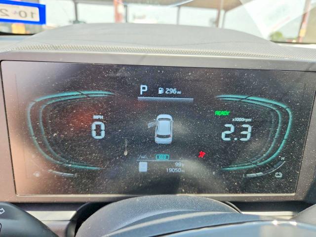 2026 Kia Niro VIN KNDCP3LE6T5332226 COPART salvage auction — FRONT END, TX - CERTIFICATE OF TITLE, sold $8,900 on 2026-08-19 (photo 9)