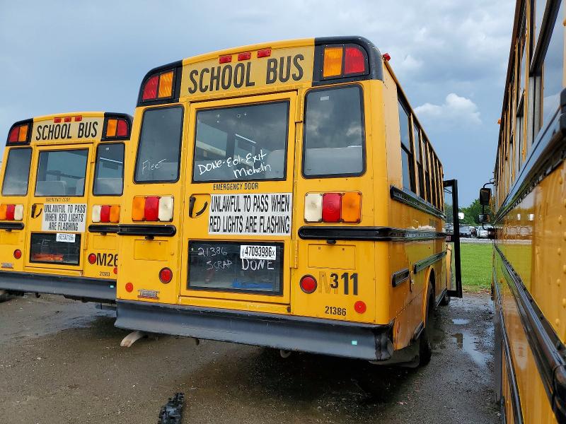 2012 Thomas All models VIN 4UZABPDU6CCBP5438 COPART salvage auction — STRIPPED, PA - CERT OF TITLE, sold $2,000 on 2026-10-02 (photo 4)