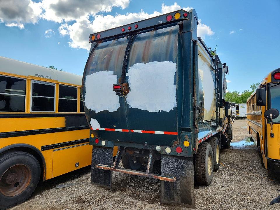 2007 Mack Le613 VIN 1M2AC08C57M012976 COPART salvage auction — MECHANICAL, FL - CERTIFICATE OF DESTRUCTION, sold $1,500 on 2026-09-03 (photo 3)