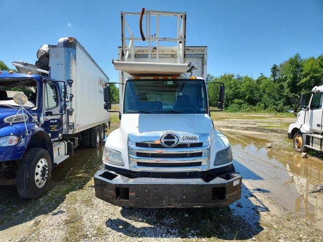 2018 Hino All models VIN 5PVNV8JT0J4S54851 COPART salvage auction — SIDE, SC, sold $625 on 2026-08-20 (photo 5)