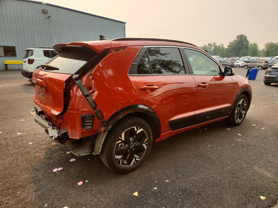 2023 Kia Niro VIN KNDCR3L19P5027736 COPART salvage auction — REAR END, FL - CERTIFICATE OF TITLE, sold $7,300 on 2026-08-19 (photo 3)