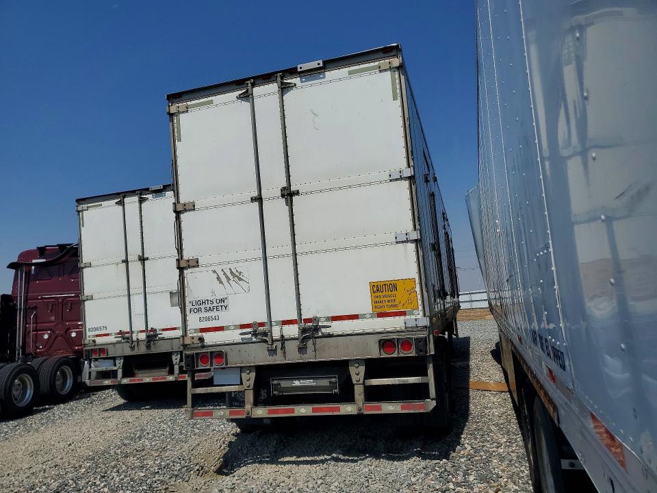 2016 Utility trailer VIN 1UYVS2485GU427433 COPART salvage auction — FRONT END, DV, sold $1,500 on 2026-08-11 (photo 3)
