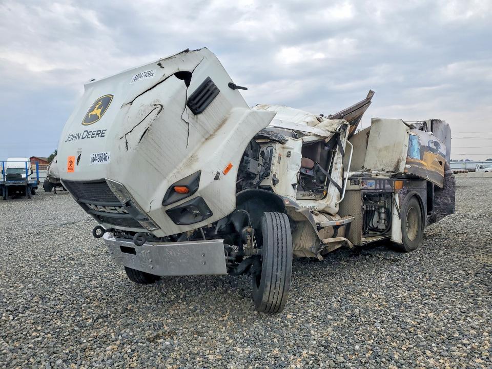 2024 Mack Md VIN 1M2MDBAA7RS013141 COPART salvage auction — ROLLOVER, CO - DIS/DLR/EXP ONLY CLEAN TITLE, sold $1,450 on 2026-09-08 (photo 1)