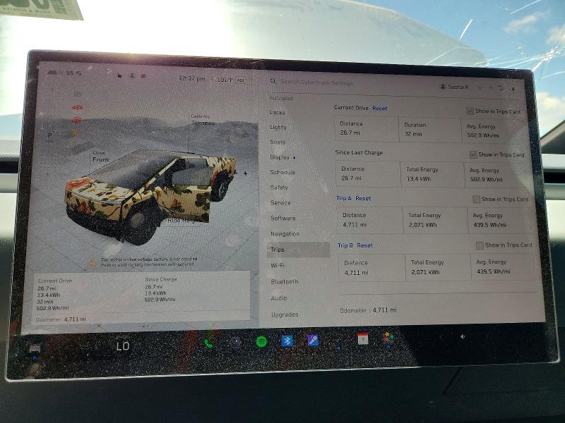 2025 Tesla Cybertruck VIN 7G2CEHED6SA076023 COPART salvage auction — REAR END, TX - SALVAGE VEHICLE TITLE, sold $32,000 on 2026-08-27 (photo 9)