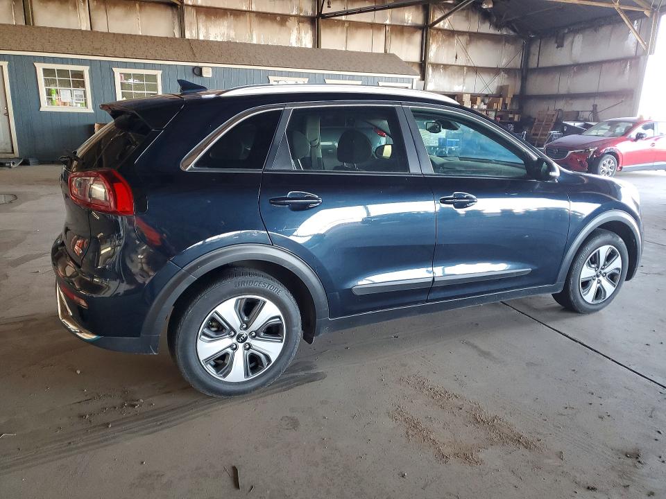 2018 Kia Niro VIN KNDCC3LD1J5203326 COPART salvage auction — MINOR DENT/SCRATCHES, MI - CERTIFICATE OF TITLE (P), sold $1,250 on 2026-09-02 (photo 3)